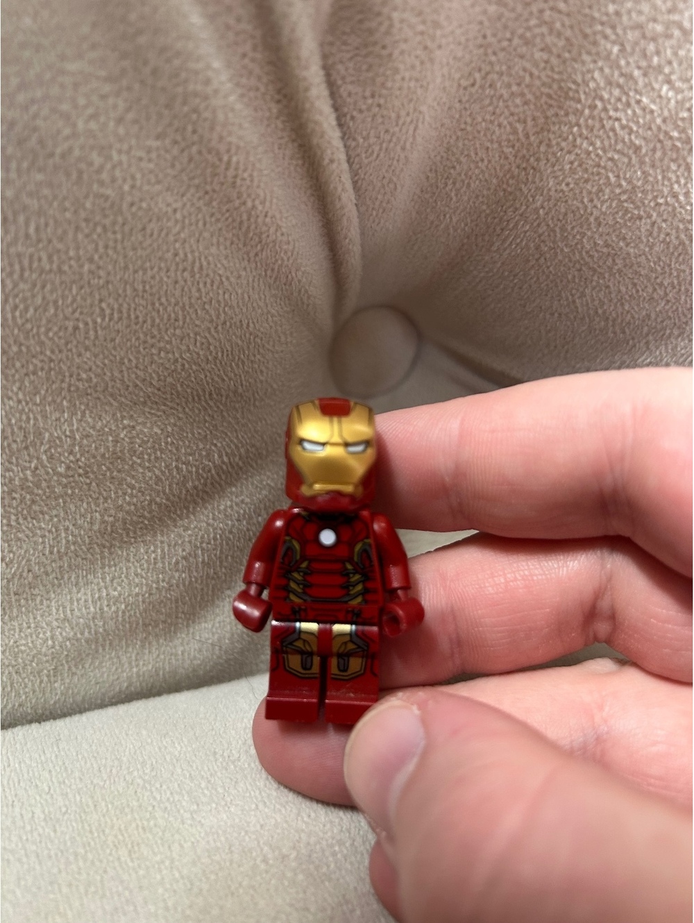 LEGO Marvel Iron Man Mark 3 Armor Minifigure (sh825) Exclusive 76216 Retired